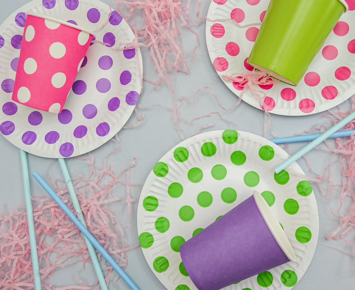 Paper Cups Polka Dots, magenta, 270 ml /  6 pcs