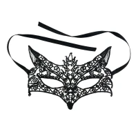 "Wolf" lace mask