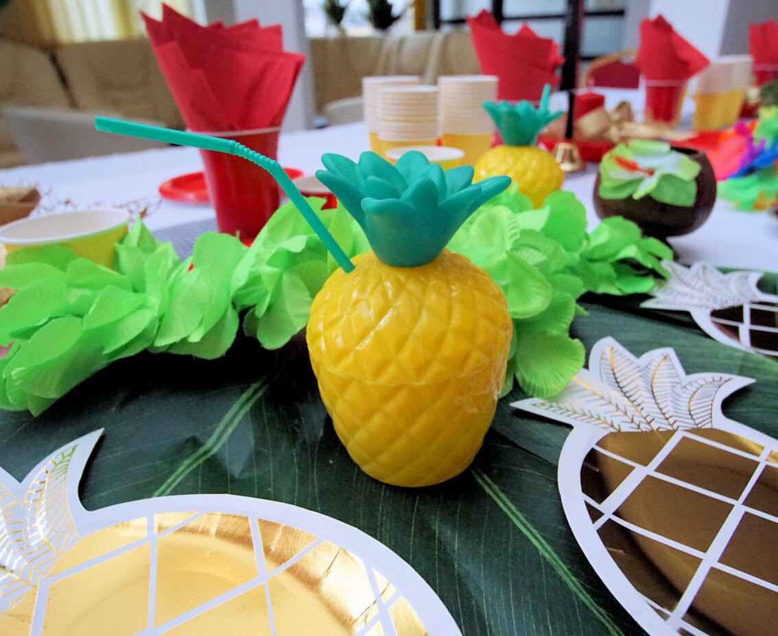 Decorative mug "Pineapple", plastic, 1 item