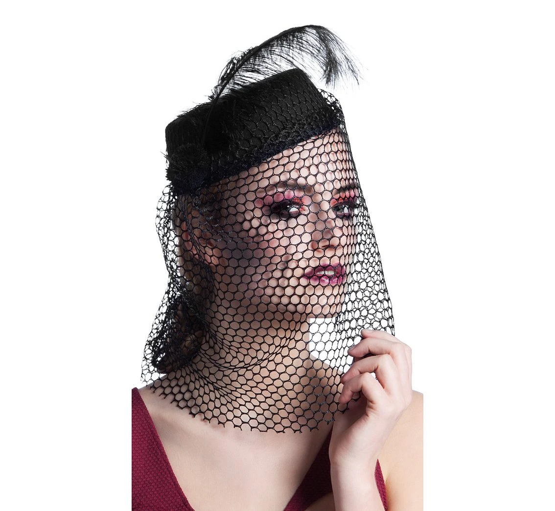 Hat Black widow