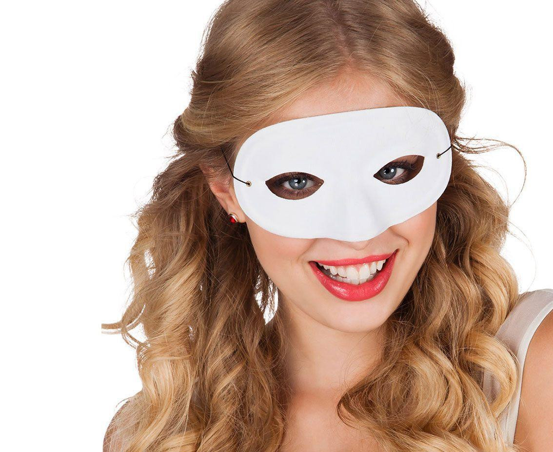 Eye mask white