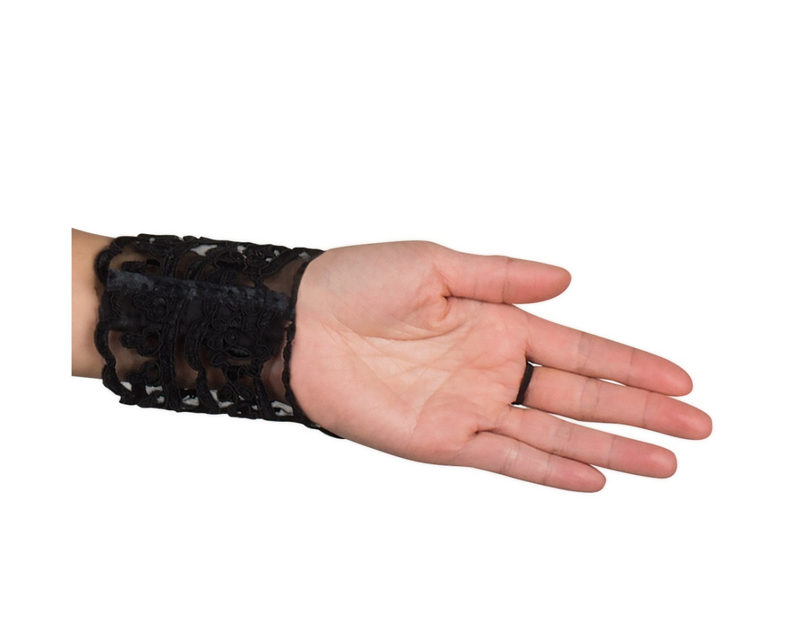 Firenze Lace gloves