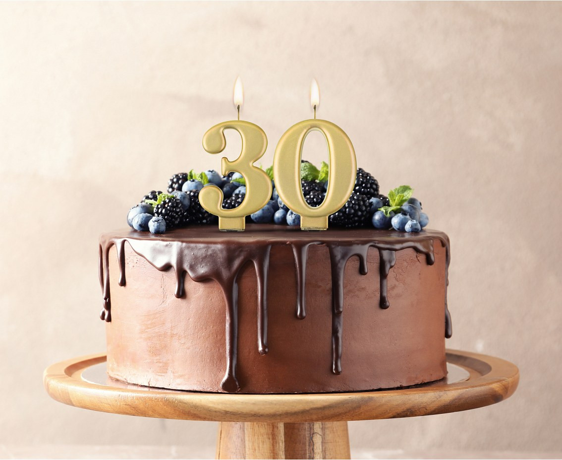 Birthday candle digit 3, metallic gold,  8.0 cm