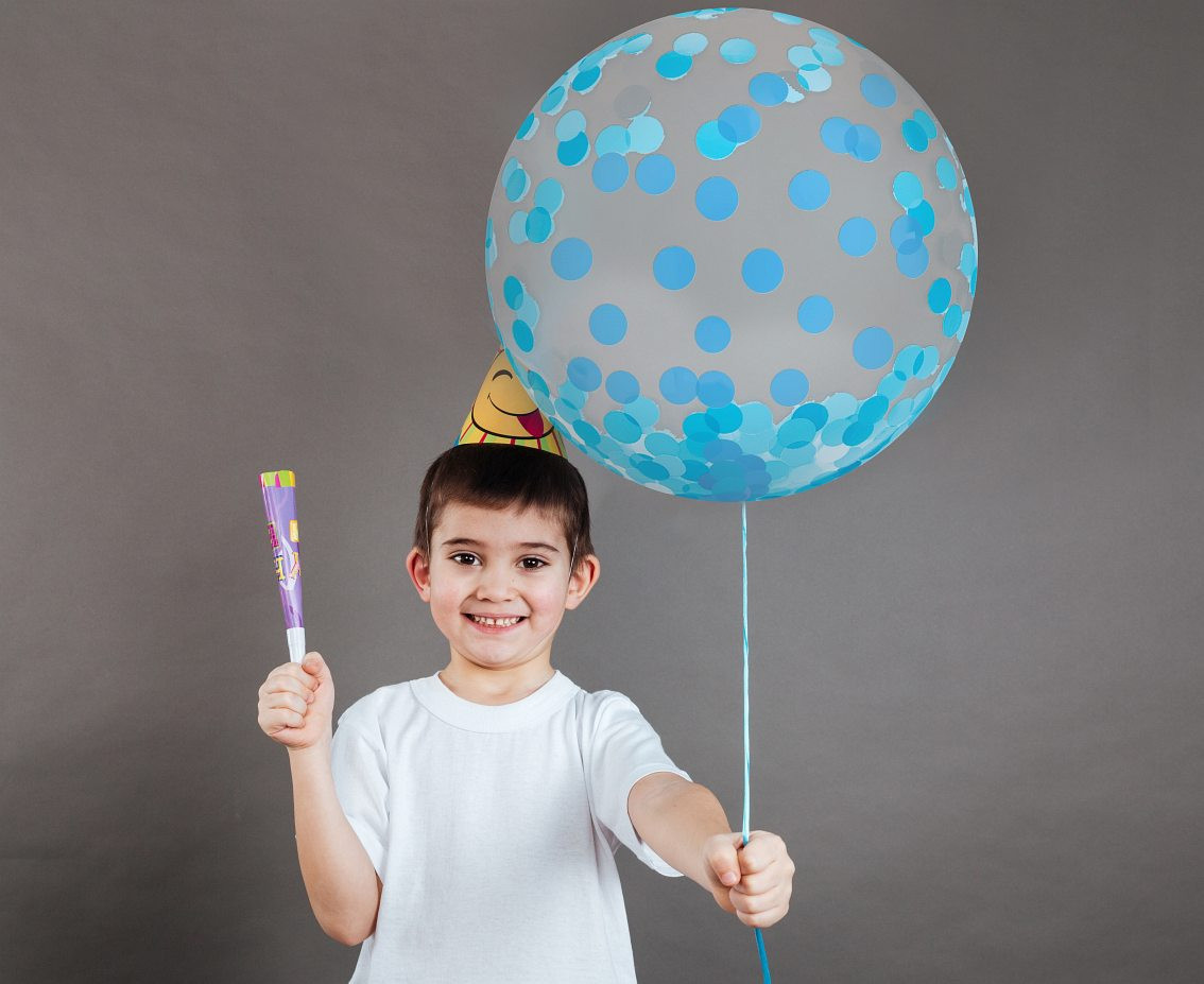 Aqua - crystal balloon, blue dots, 18" EOL