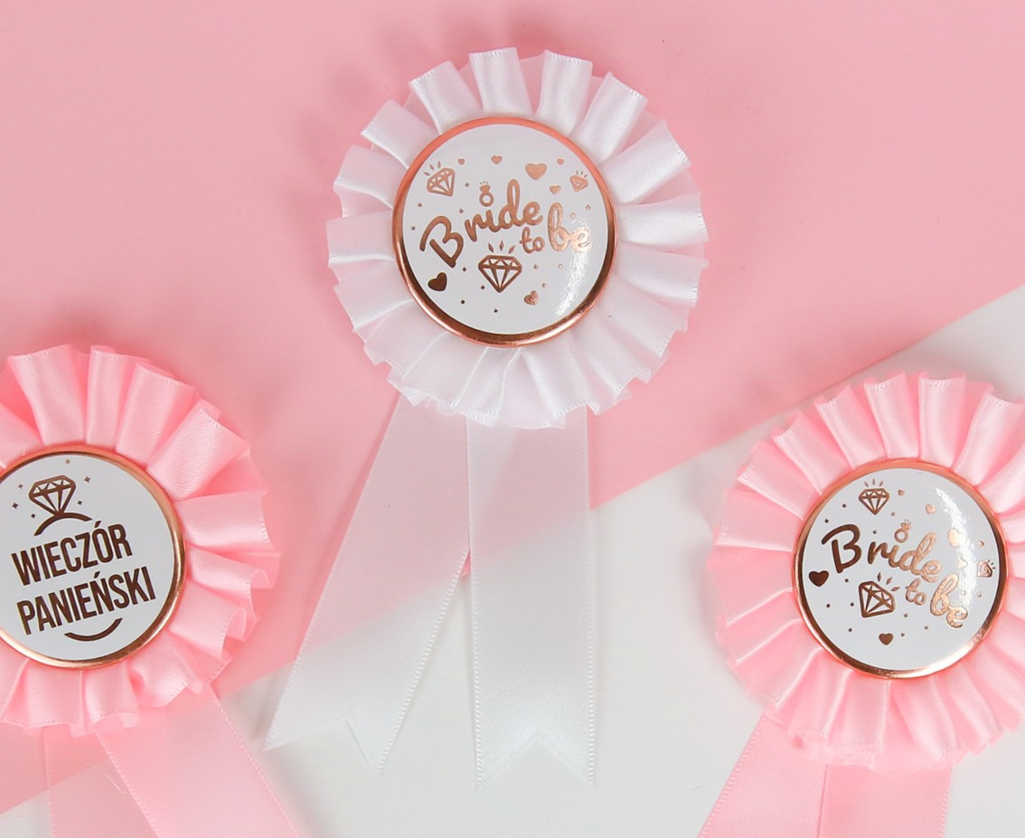 Bride to Be ribbon award, white