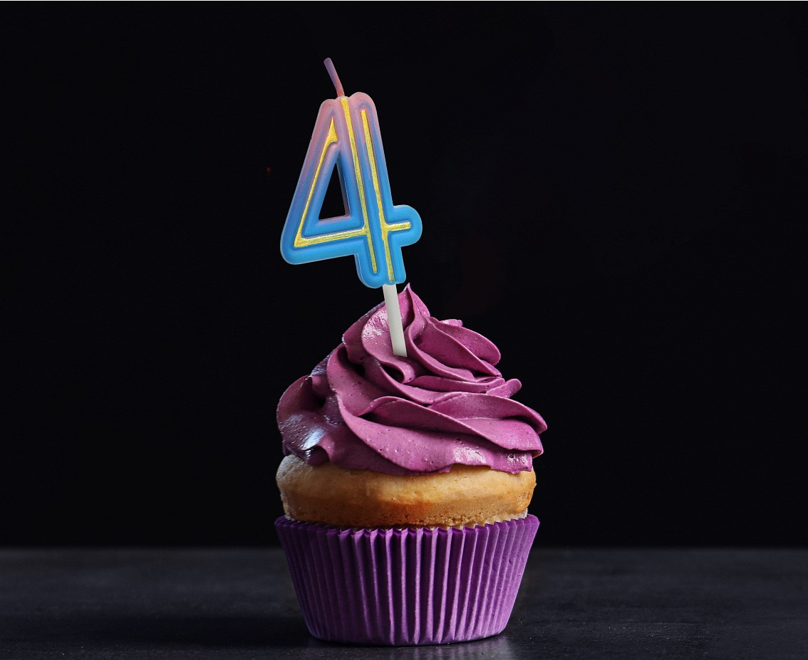 Number candle Neon 4,  total length 8 cm