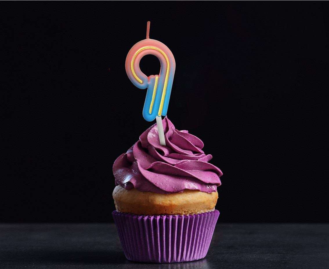 Number candle Neon 9,  total length 8 cm