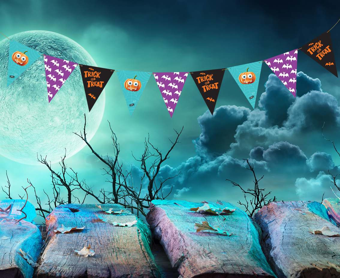 Boo paper flag garland, 250 cm, 9 flags