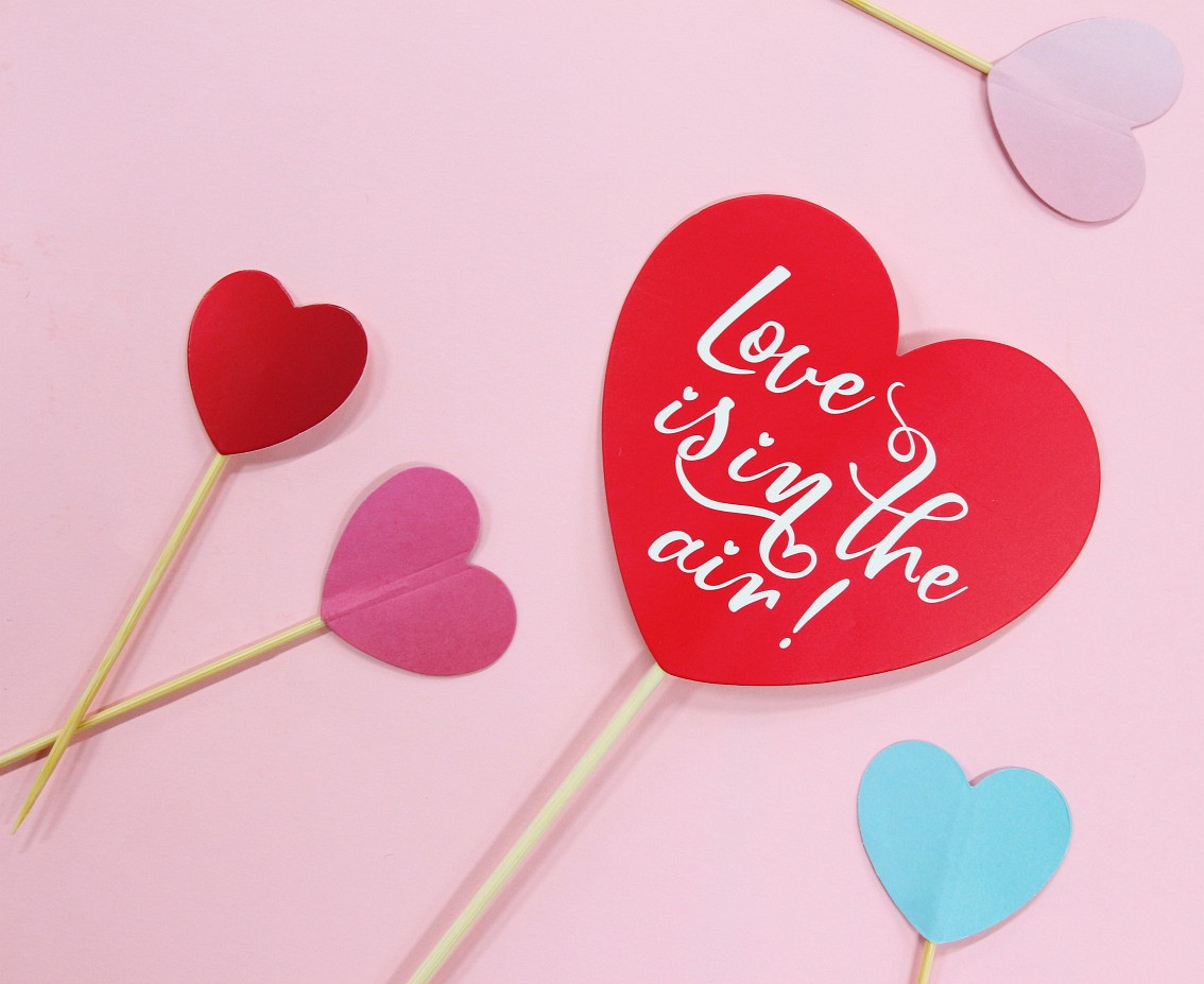 Picks Love is in the air - 3D hearts, 6 pcs
