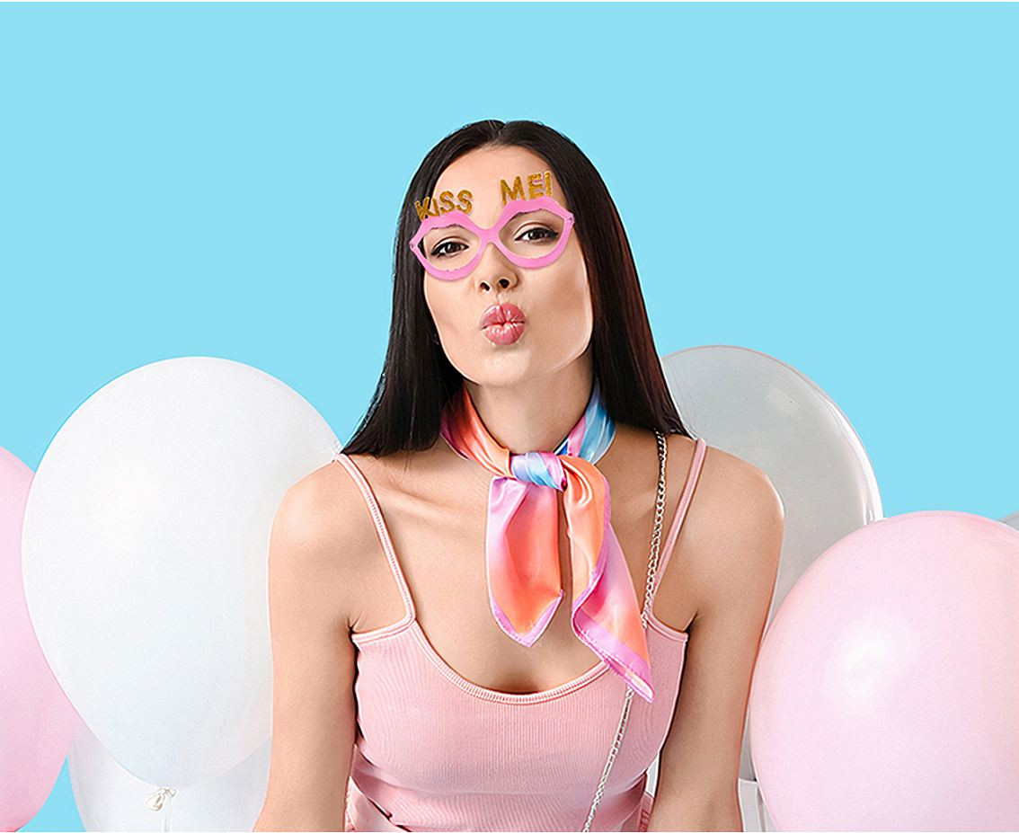 Kiss Me Glasses