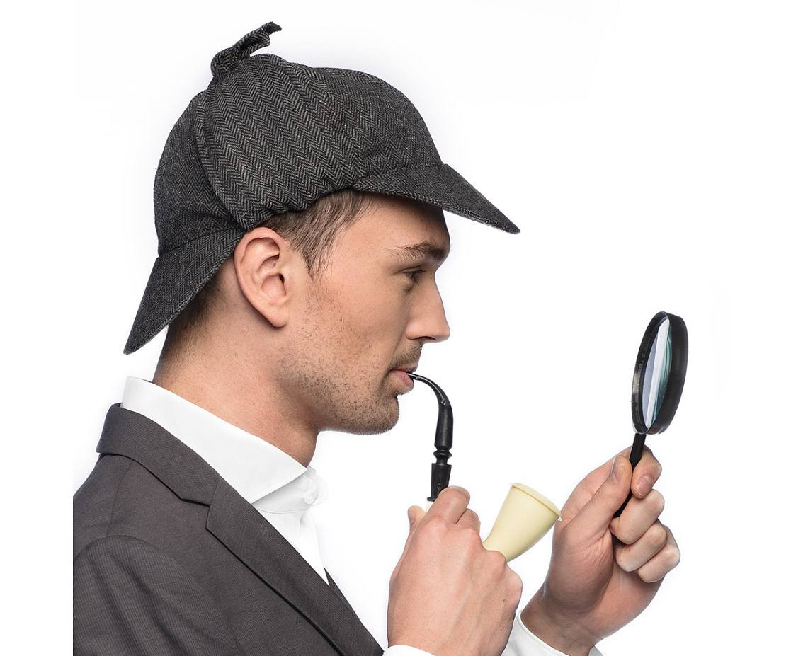 Set Detective (cap, pipe and magnifying glass)