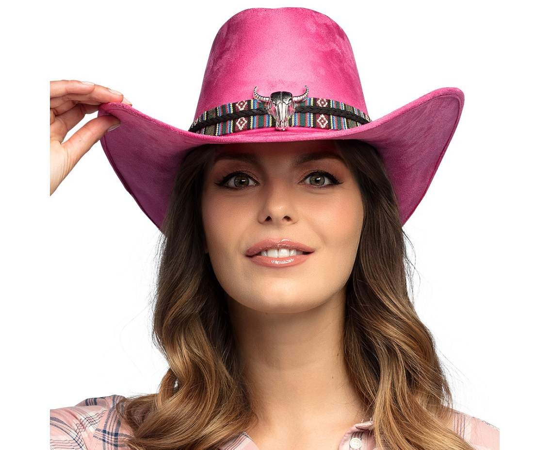 hat Django, pink