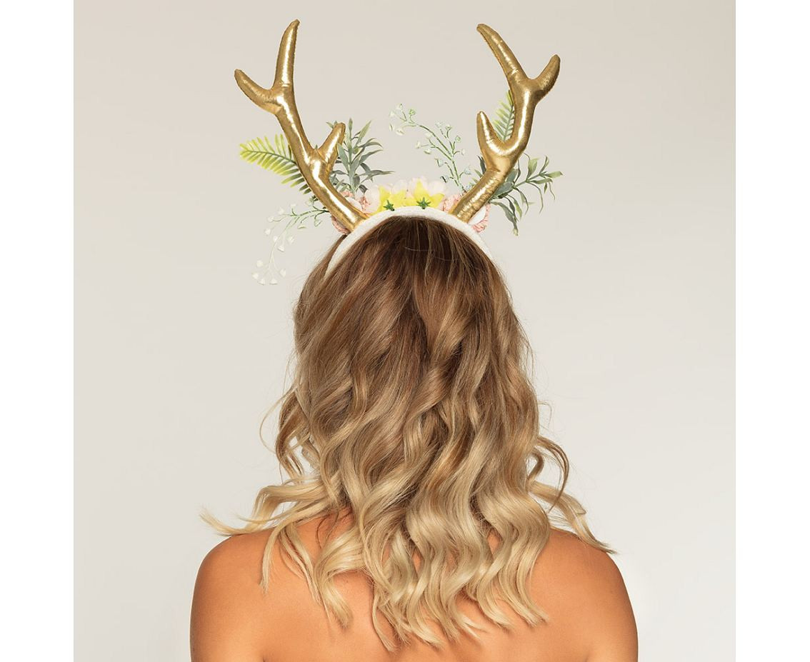 Tiara Deer