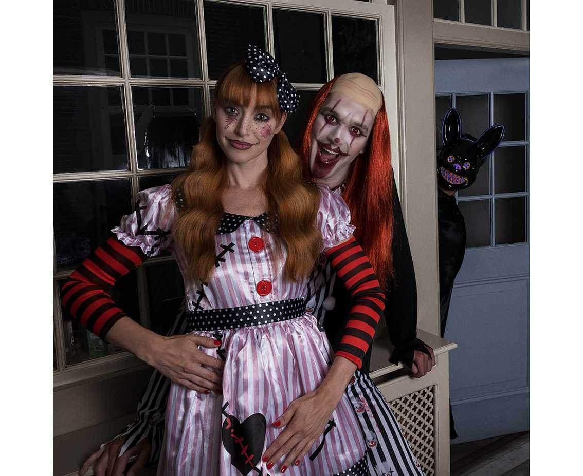 Wig Red clown murder