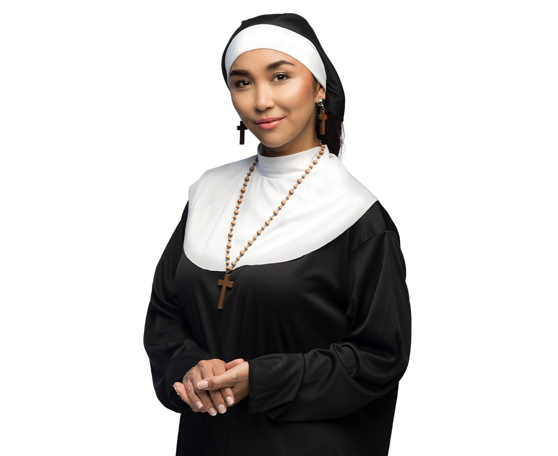 Set Nun (necklace and earrings)