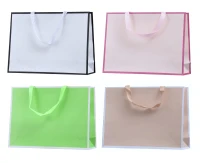 Gift bag horizon (H) cm: 31.1/27.3/10, mix, 1 pc.