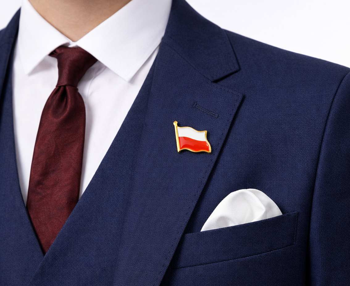 Polish flag pin (metal), 2x2 cm, 1 pc.